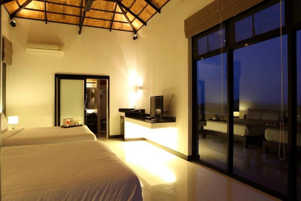 Chantara Valley Resort Wang Nam Khiao Habitación foto